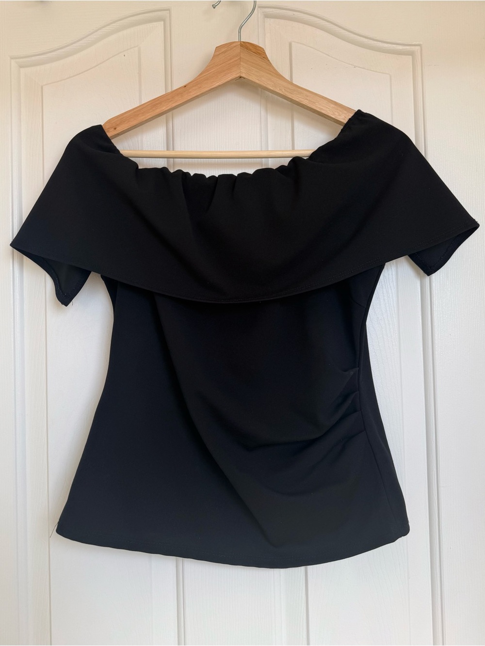 Express Elegant Off-Shoulder Top - Black - Size M